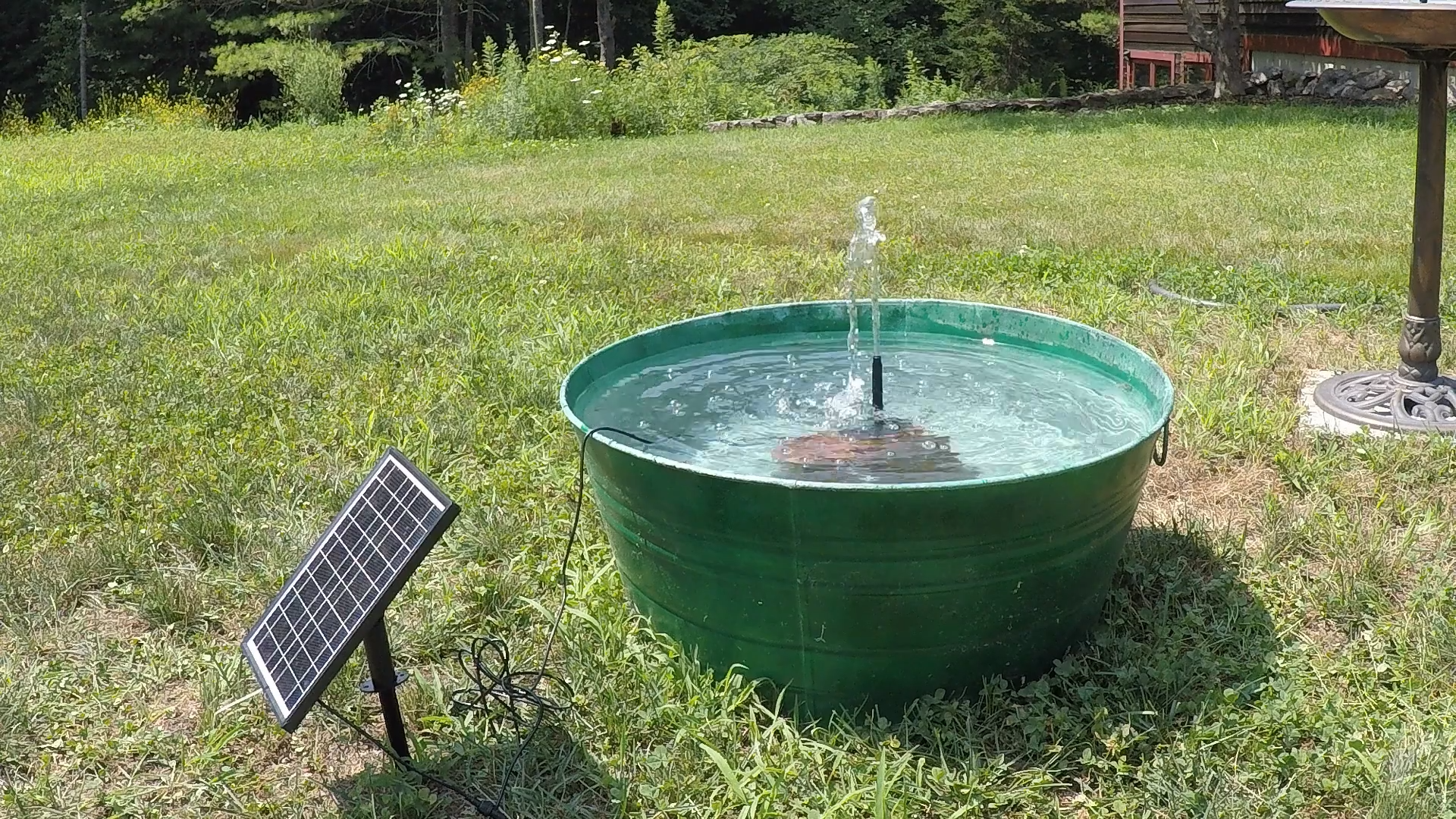 Poposoap Solar Fountain