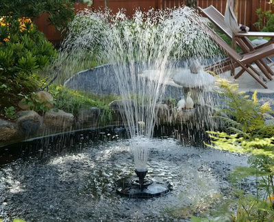 Schwimmende Springbrunnen